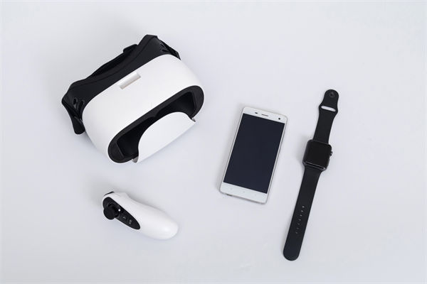 在滾動預算模式下（xià），如何確保預算（suàn）的連續性和前（qián）瞻性？