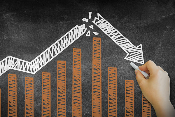 A股開盤大跌，近800股（gǔ）跌超9%，關聯企（qǐ）業如何調（diào）整戰略？