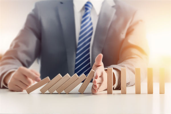 A股開盤大跌，近800股跌超9%，關聯（lián）企業如何調整戰略？