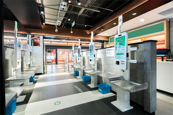 傳統業務持續萎縮，如何用數字化撕開增長第二曲線？