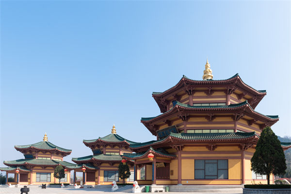 煙台企業戰略模糊難落地？戰略谘詢公司如何精準（zhǔn）錨定增長賽道？