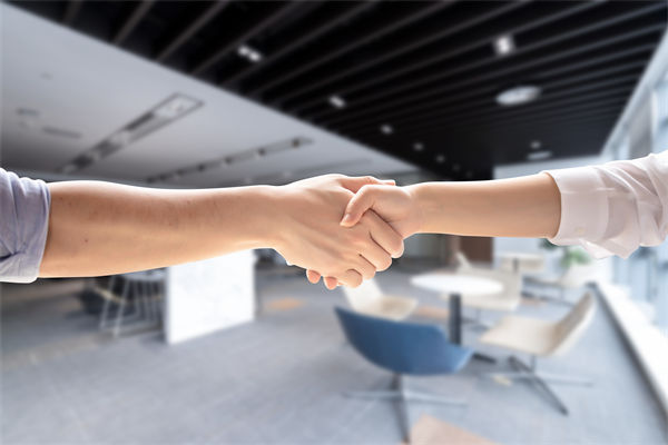 企業文化理念懸浮（fú）空中，如何（hé）讓（ràng）價值觀真正落地生根？