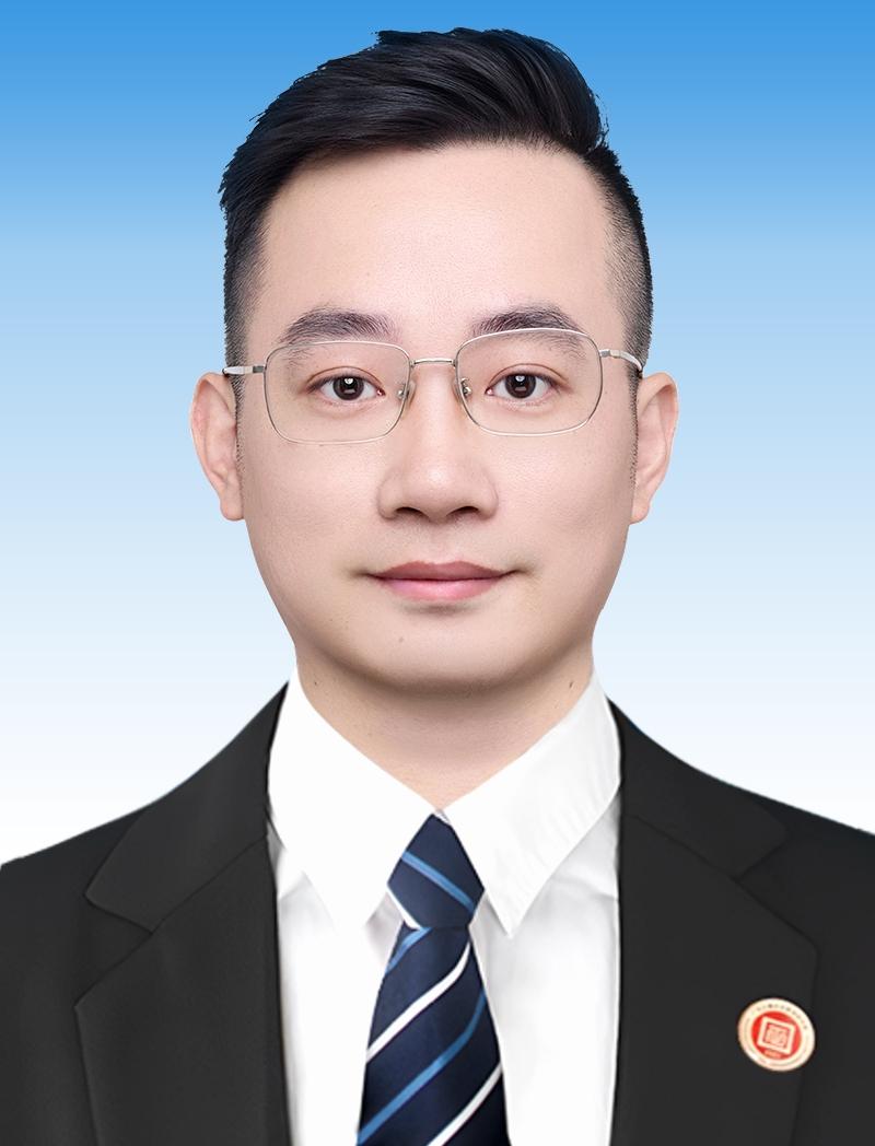 绿巨人草莓丝瓜樱桃在线视频企業管理谘詢師許（xǔ）宇航