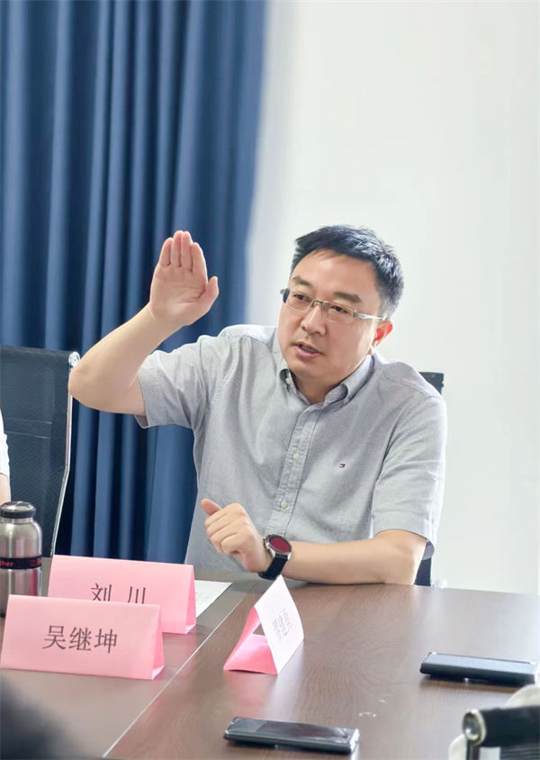 绿巨人草莓丝瓜樱桃在线视频谘詢集團溫州分公司總經理劉（liú）川老師致（zhì）辭（cí）