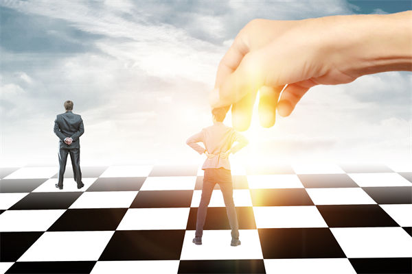 把頂層設計和問計於民統一起來，對企業戰略的啟示