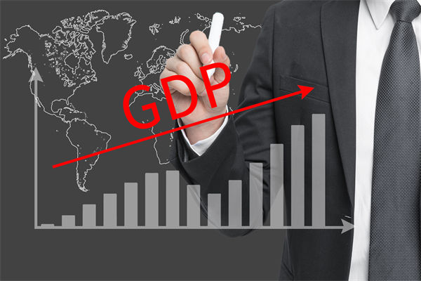 半年經濟大考成（chéng）績單透露哪些（xiē）信（xìn）號？企業有何啟示？