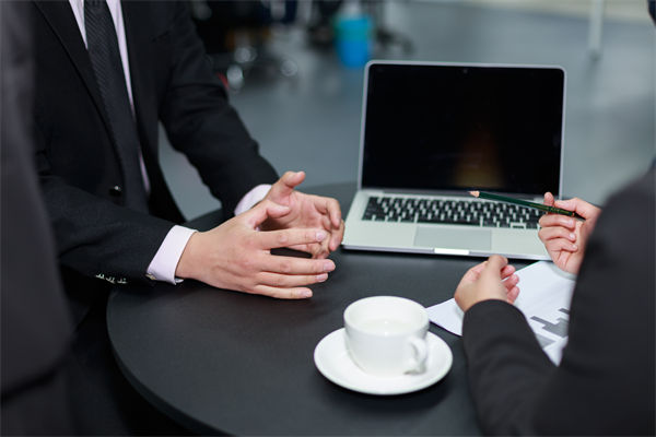 組織規劃方案周全，落地執行時為何總遇結構性阻（zǔ）礙？