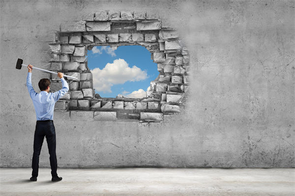 各部門年度計劃承諾明確，協（xié）同落地時為何仍有脫（tuō）節？