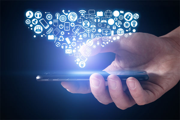 數（shù）字化（huà）工具全麵普及，員工工作負擔不（bú）減反而加（jiā）重？