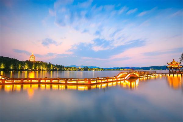 西湖醋魚為啥不（bú）好吃了？對品牌營銷（xiāo）有哪些啟示？