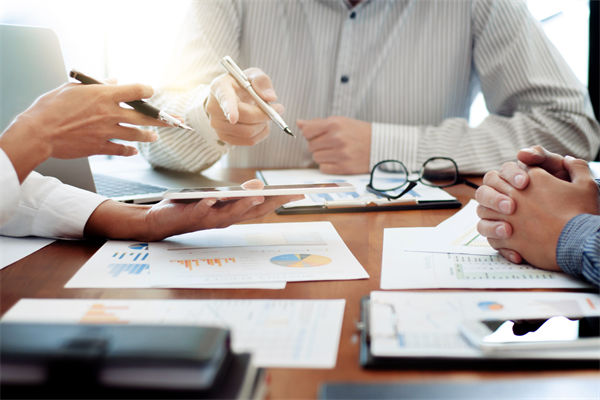 團（tuán）隊積極（jí）性持續低迷（mí），薪（xīn）酬谘詢能（néng）否撬動（dòng）深層動力？