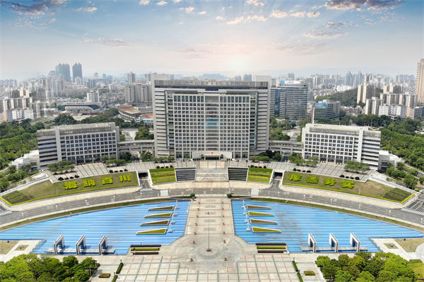 年度計劃寫得漂亮卻落不了地（dì），東莞年度經營計劃（huá）谘詢公司（sī）能抓實嗎？