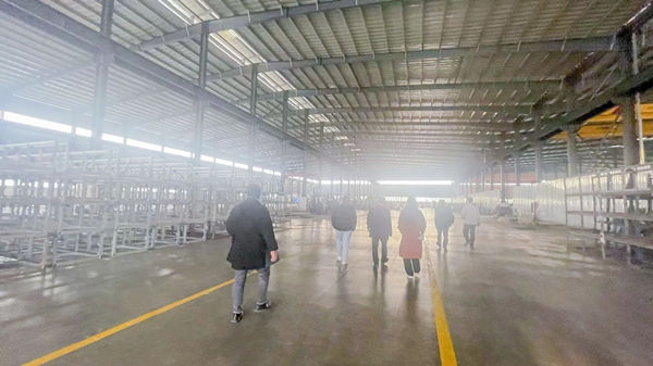 江（jiāng）西鷹（yīng）潭市商務局邀請正（zhèng）睿深圳分公司走訪考（kǎo）察保太集團