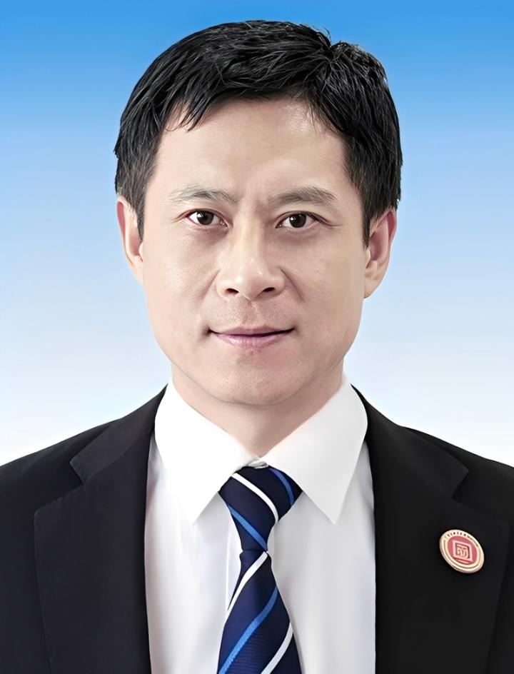 正（zhèng）睿企業管理谘詢師楊宏偉